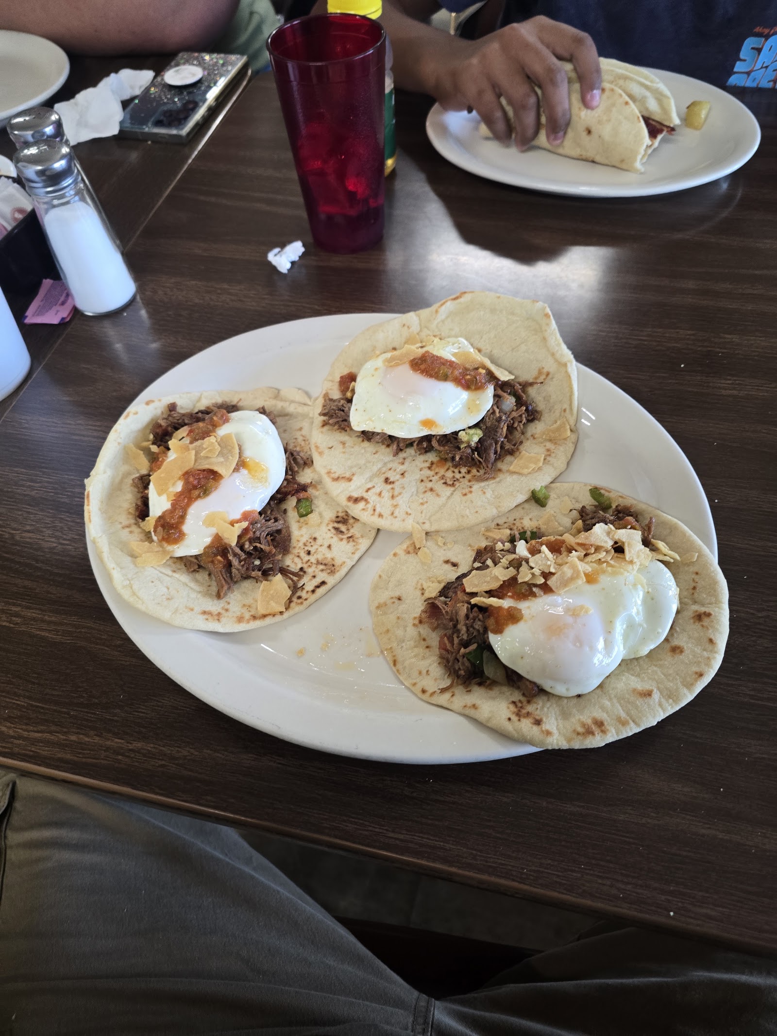 Food served at El Valle De Mexico restaurant